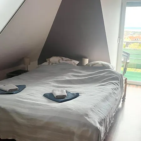 Balatonfuered Apartment Апартаменты *
