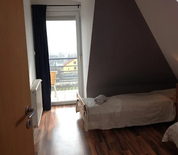 Balatonfuered Apartment *